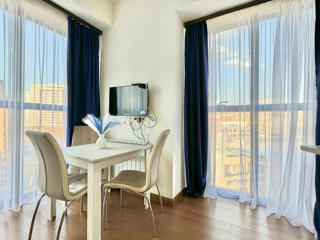 Ns Apartments In Yerevan City Centre Zewnętrze zdjęcie