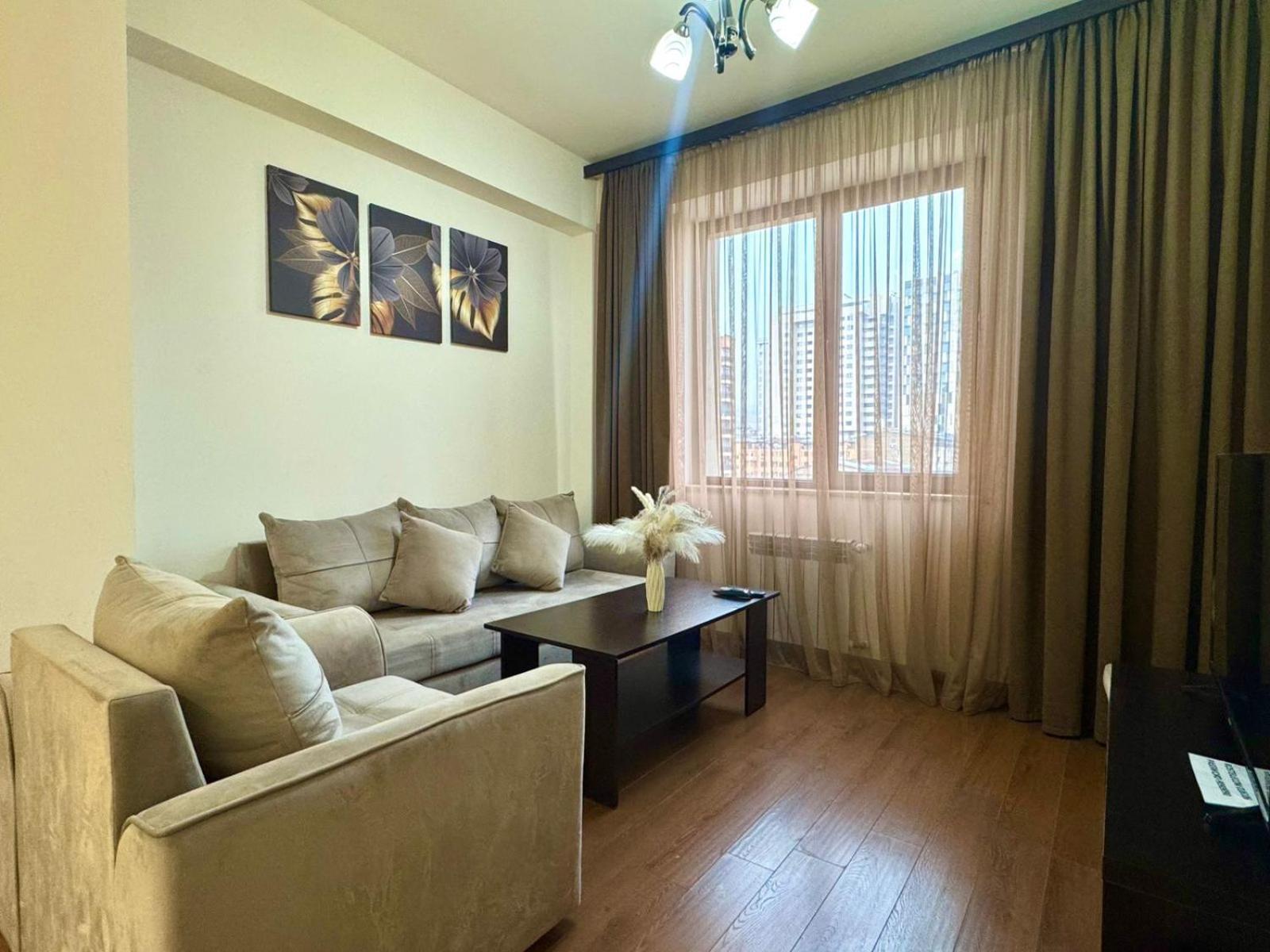 Ns Apartments In Yerevan City Centre Zewnętrze zdjęcie